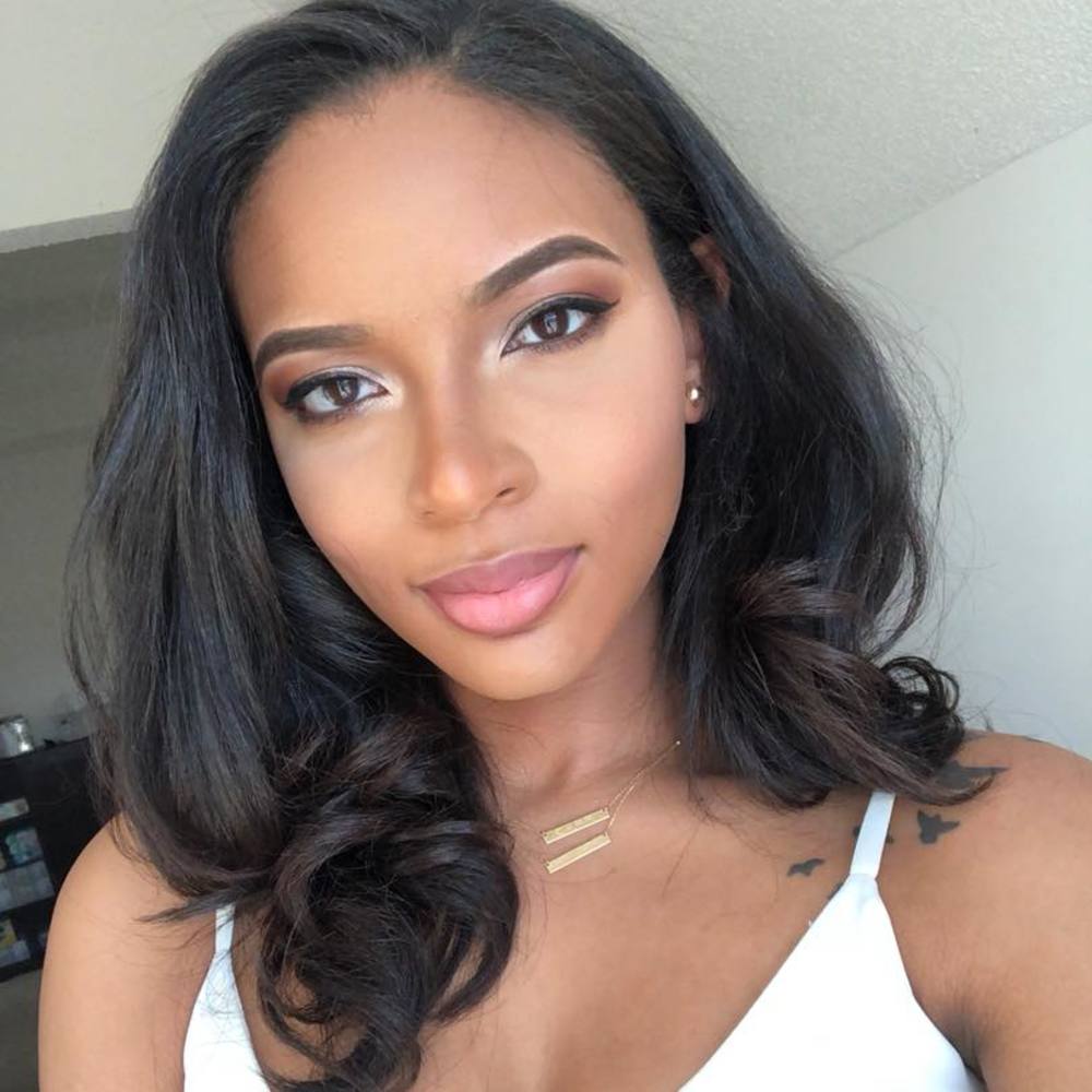 Meet your Posher, Courtney